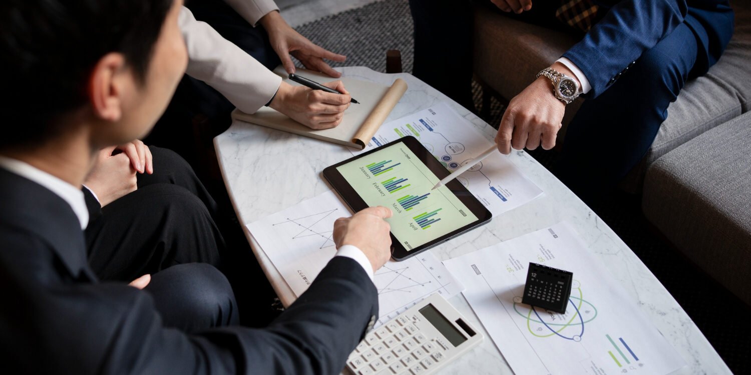 Compliance agil Personalize o monitoramento e reduza riscos Compliance ágil Personalize o monitoramento e reduza riscos