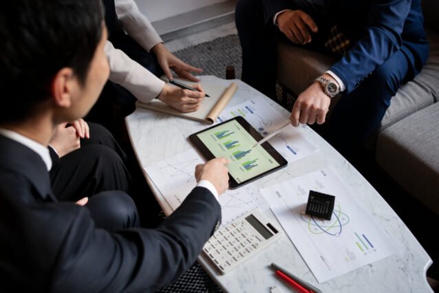 Compliance agil Personalize o monitoramento e reduza riscos Compliance ágil Personalize o monitoramento e reduza riscos