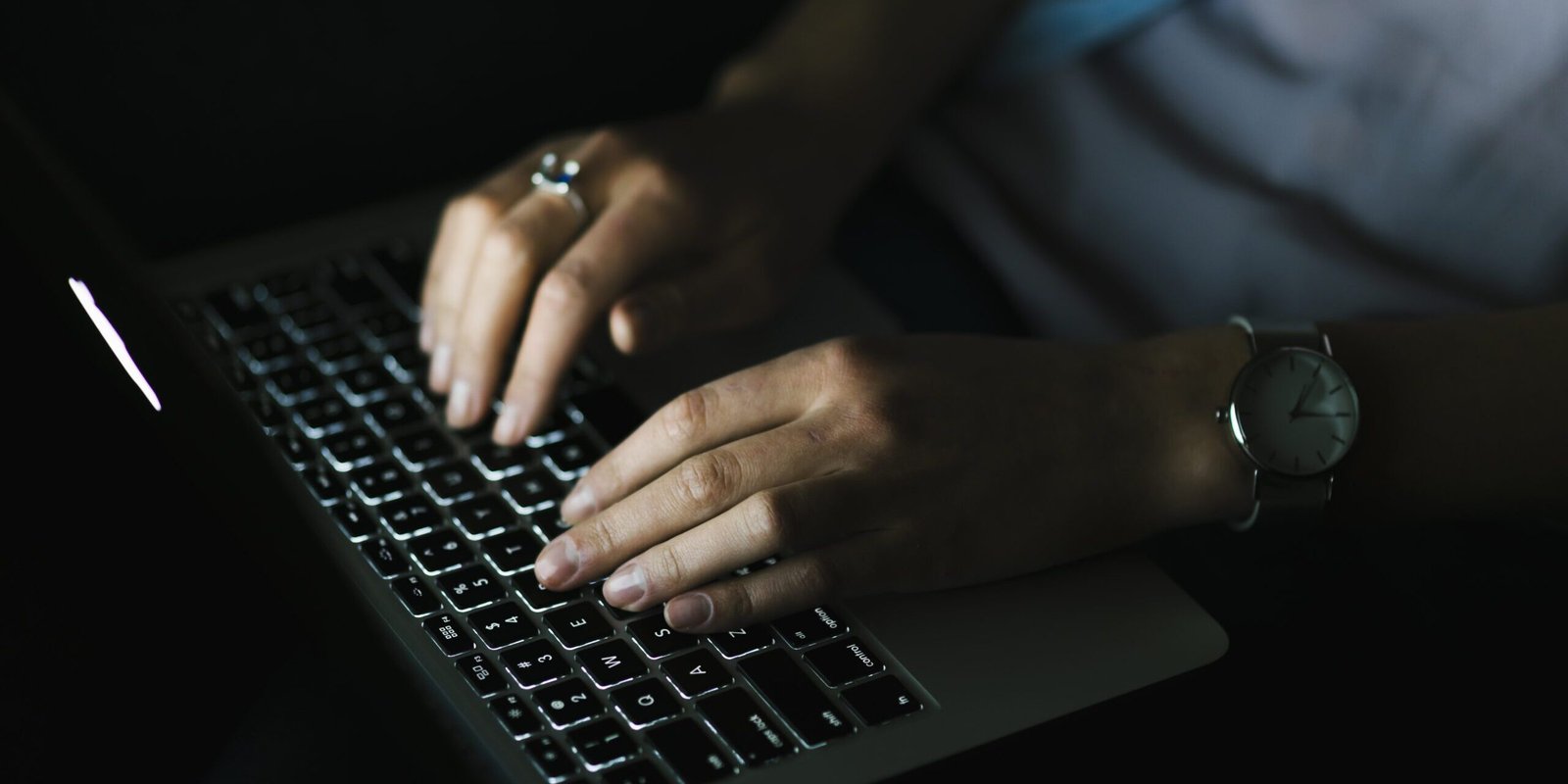 Fraudes digitais em alta: Estratégias usadas pelas instituições financeiras que conseguem reduzir perdas em até 70%