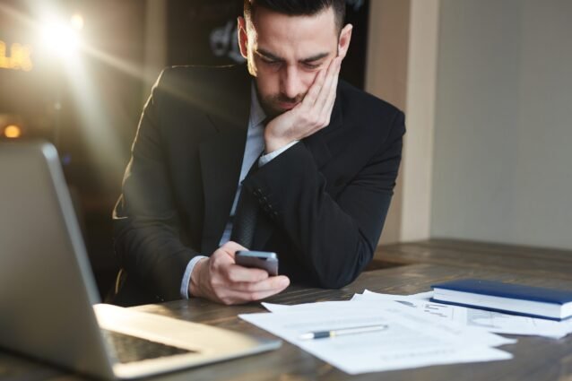 validação de dados financeiros